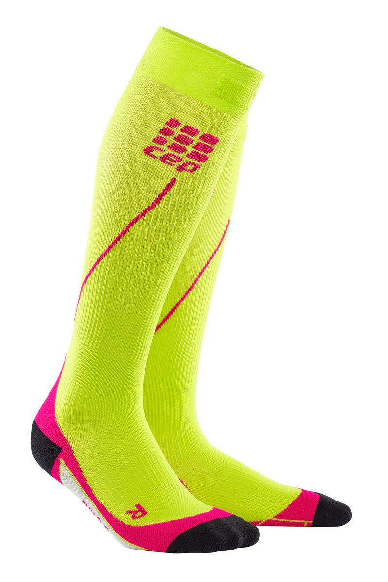 run_socks_2.0_lime_pink_w_WP4573_4206_zusammen