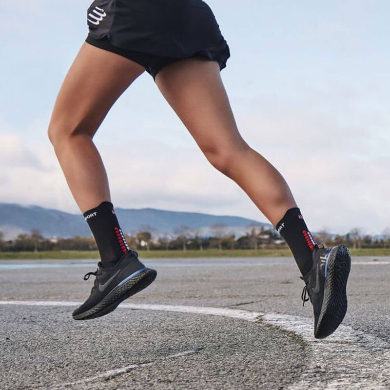 pro-racing-socks-v4-run-high-black-red-1