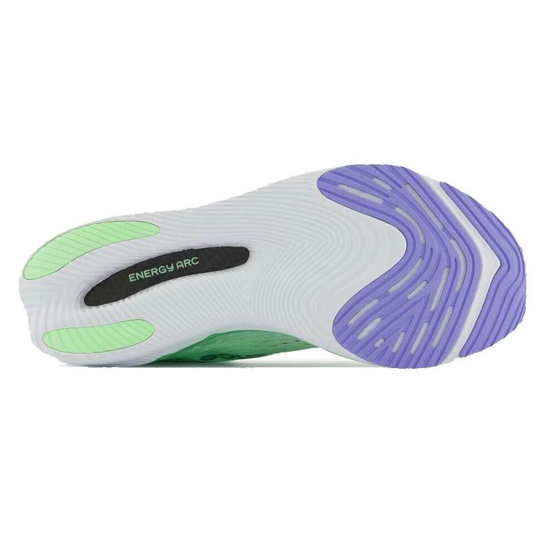 new-balance-supercomp-pacer-4