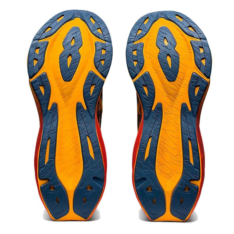 Tenis-Asics-Novablast-3-1011B458.001-4