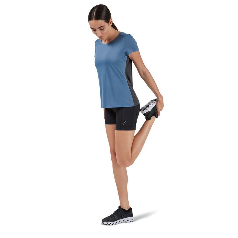 short-onr-runnig-sprinter-F-B