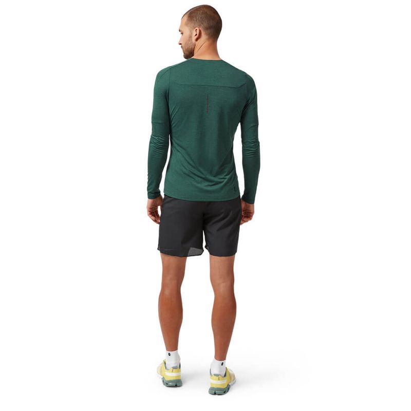 short-on-lightweight-M-C