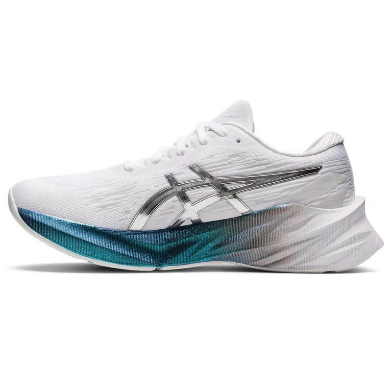 Tenis-Asics-Novablast-3-Platinum-1012B290-100-2