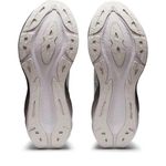 Tenis-Asics-Novablast-3-Platinum-1012B290-100-4