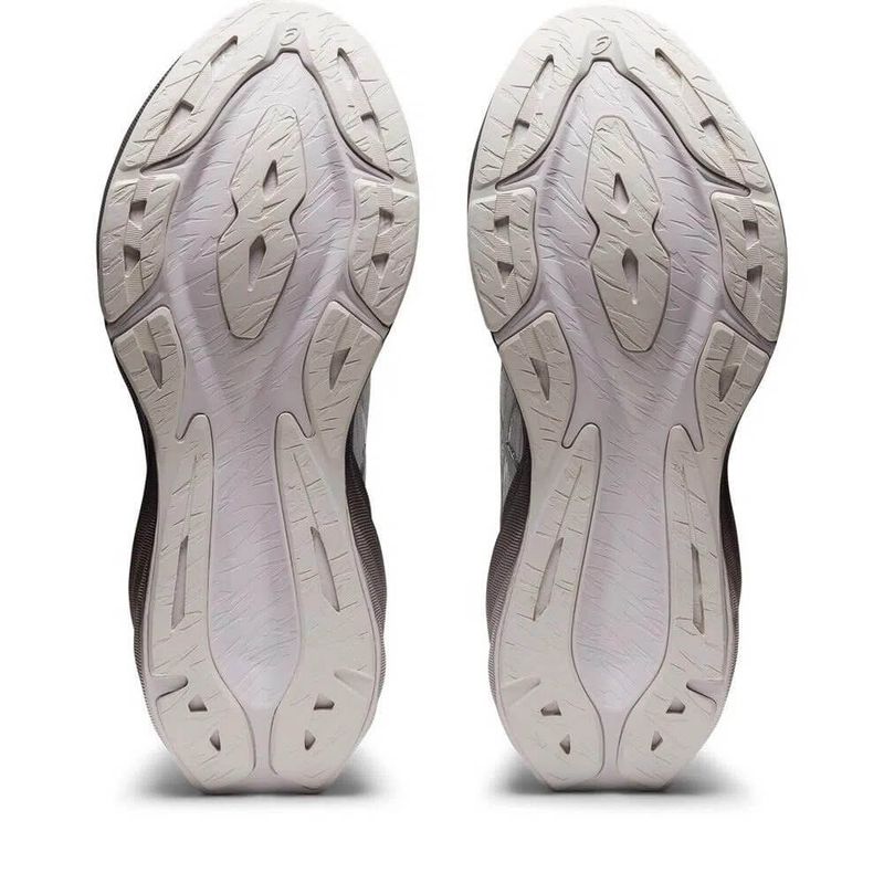 Tenis-Asics-Novablast-3-Platinum-1012B290-100-4