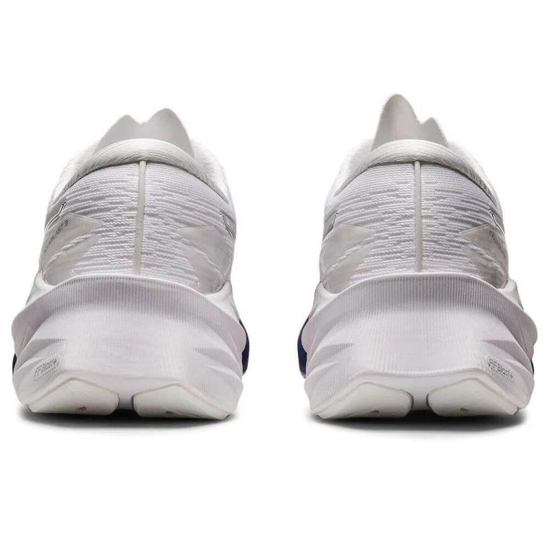 Tenis-Asics-Novablast-3-Platinum-1012B290-100-5