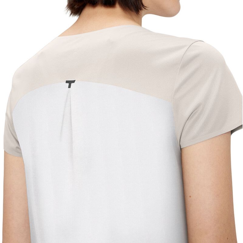 Camiseta-On-Performance-202.01022D