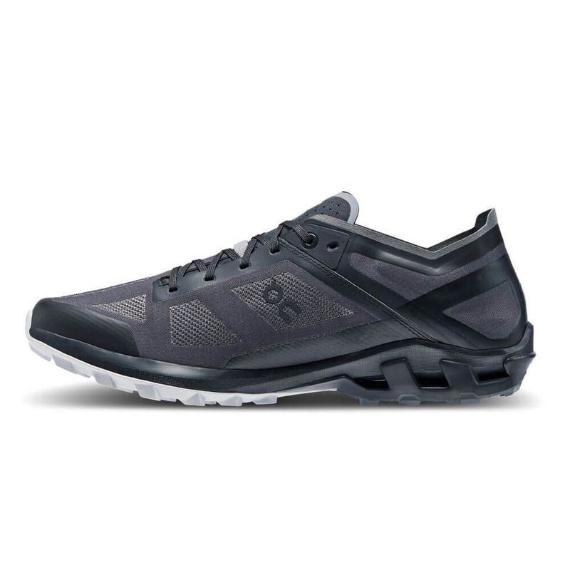 Tenis-On-Running-Cloudventure-Peak-3-3MD10740777-2