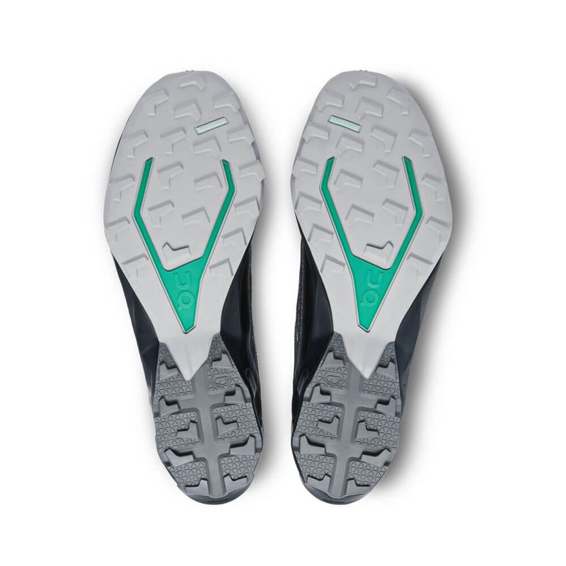 Tenis-On-Running-Cloudventure-Peak-3-3MD10740777-4