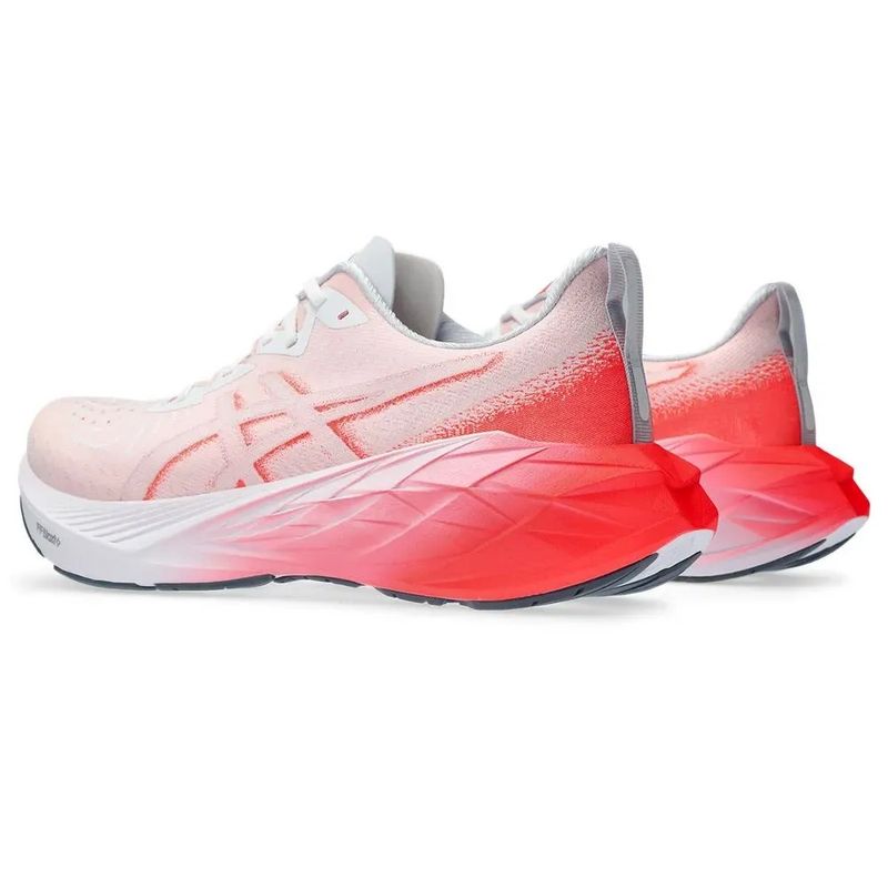 foto-tenis-asics-novablast-4-masculino-1011B845-rosa-e-vermelho-4