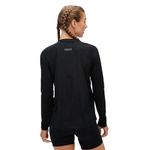 Camiseta-Hoka-Airolite-Run-Manga-Longa-Feminina-1151083-BLK-2