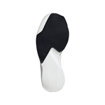 IH5564-4-FOOTWEAR-Photography-Bottom-View-white.png