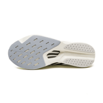 JR7809_2_FOOTWEAR_Photography_Bottom-View_white.png