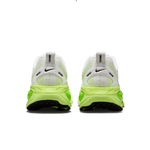 NIKE-VOMERO-18--4-.png