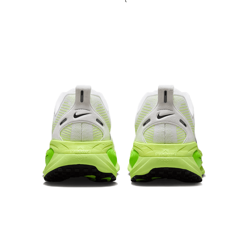 NIKE-VOMERO-18--4-.png