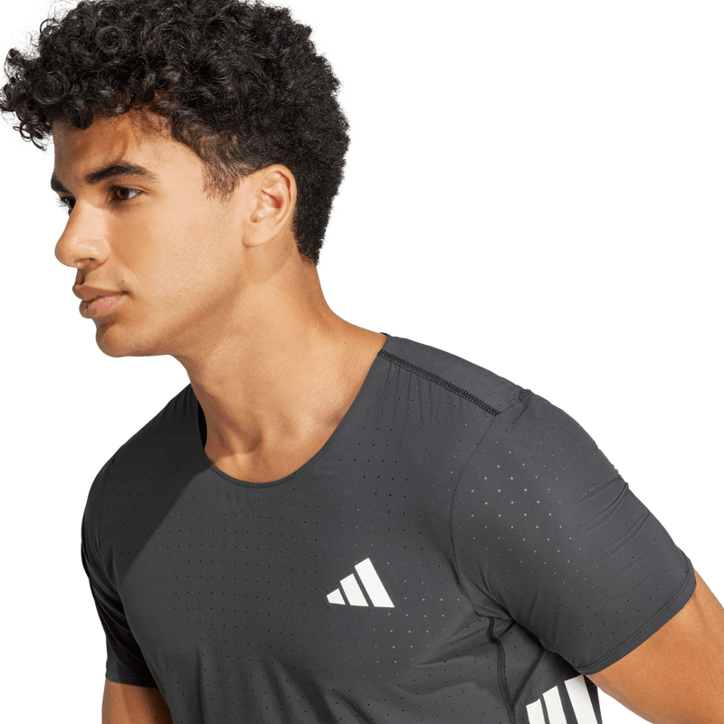 JF3473_6_APPAREL_On-Model_Detail-View-1_white.png