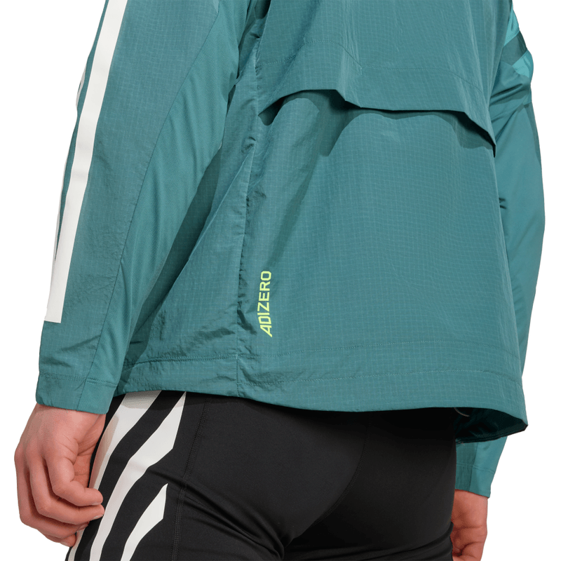 HZ3691-6-APPAREL-On-Model-Detail-View-2-white.png