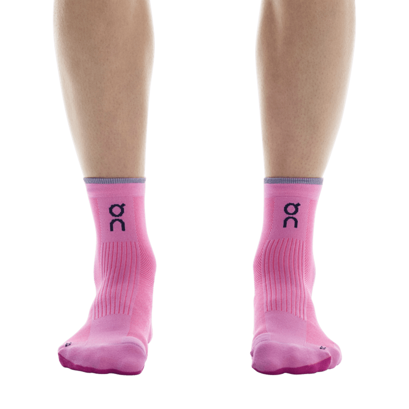 Create-Small-PNG-2-UF10433955-elite-run-sock-mid-fw25-raspberry-pink-u-4x5-tr-g1.png