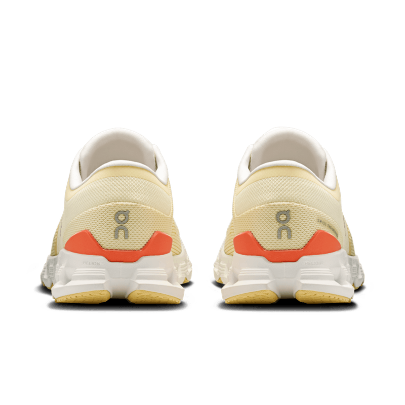 Create-Small-PNG-3-WE30073560-cloud-x-4-fw25-castor-flame-w-g5.png